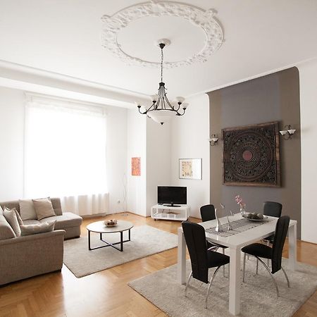 Royal Center Apartment Budapest Exterior foto