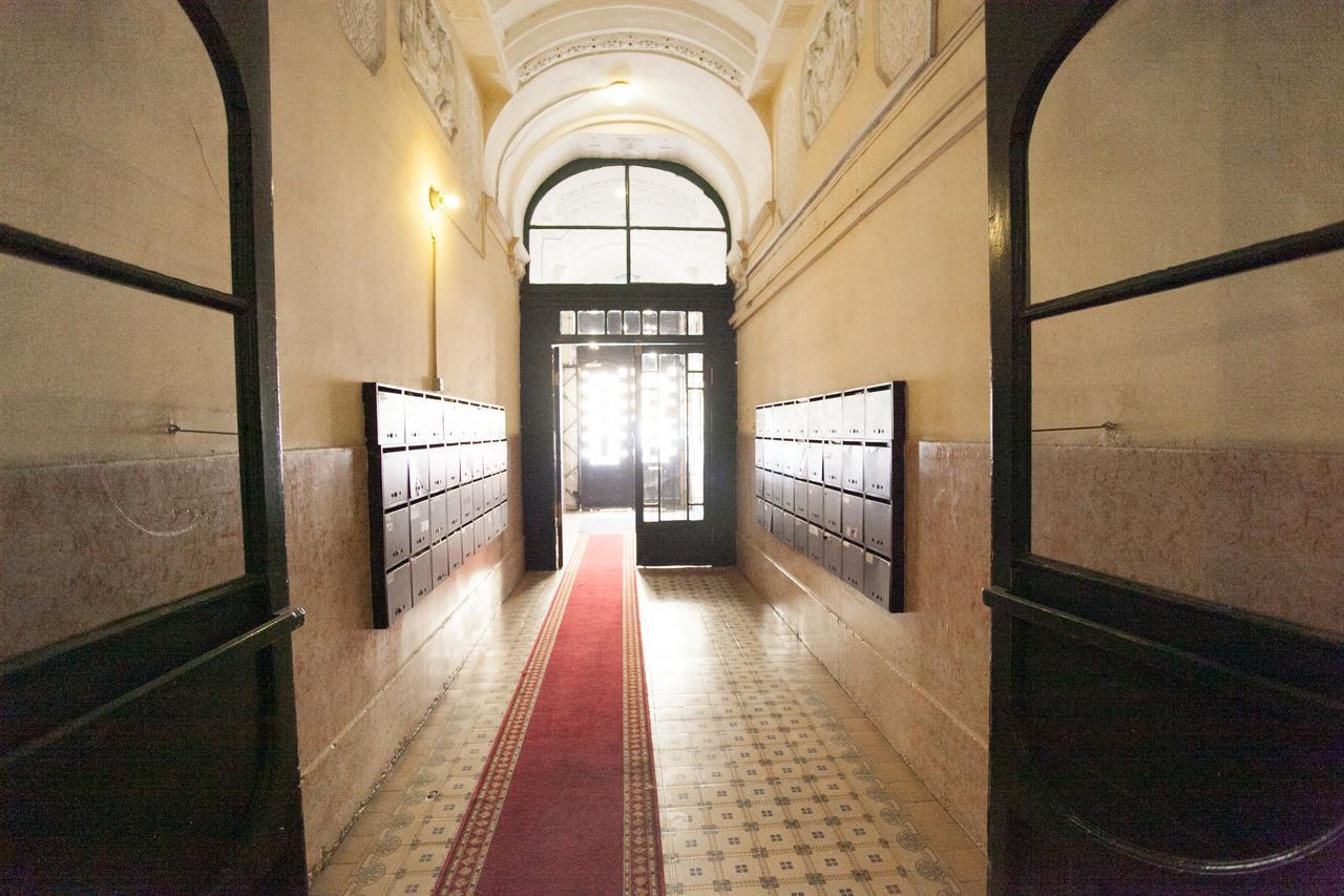 Royal Center Apartment Budapest Exterior foto