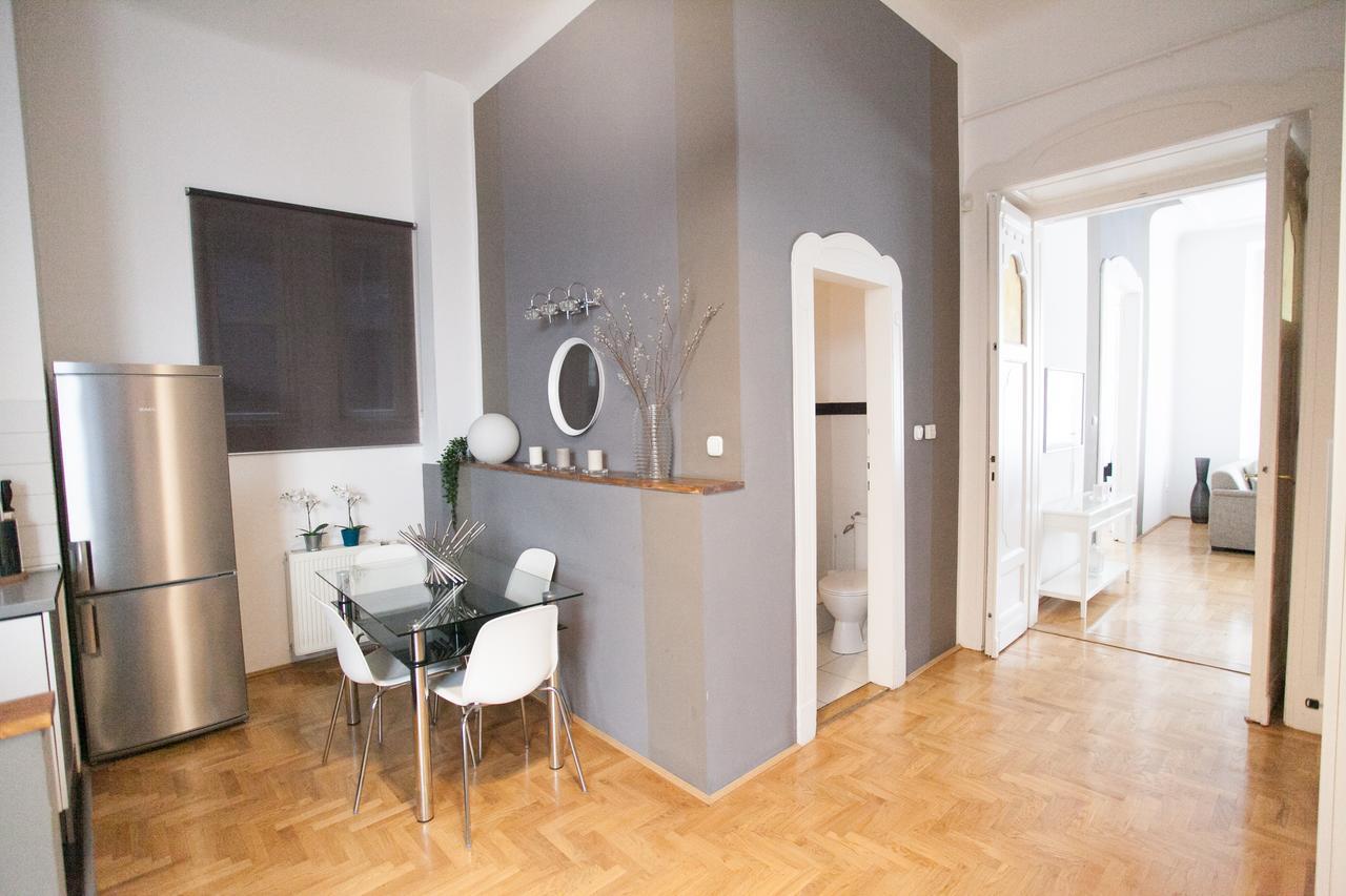 Royal Center Apartment Budapest Exterior foto